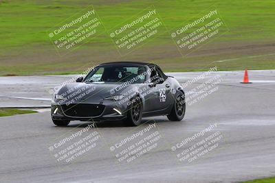 media/Jan-08-2023-OnGrid (Sun) [[46c634b271]]/Green/Front Straight (940am)/